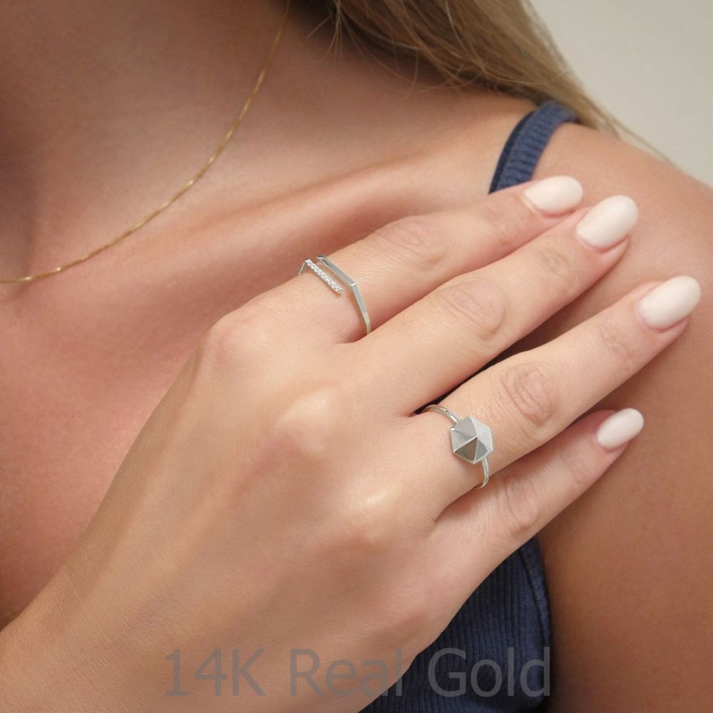 Women’s Gold Jewelry | 14K White Gold Ring - Pyramid